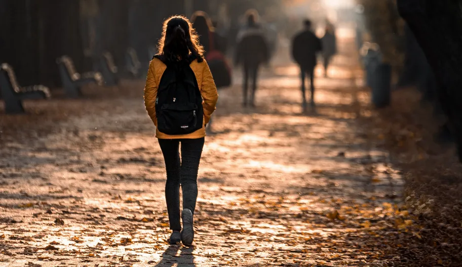 35 Miles to Lean: How Far to Walk to Burn Off 1 lb of Fat Safely